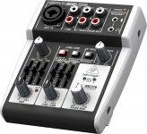 Настольный микшерный пульт BEHRINGER XENYX 302USB