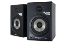 Активный студийный монитор ALESIS M1 ACTIVE 520 USB