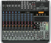 Настольный микшерный пульт BEHRINGER XENYX QX1832USB