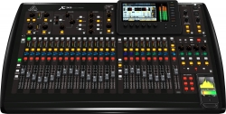 Цифровой микшерный пульт BEHRINGER X32